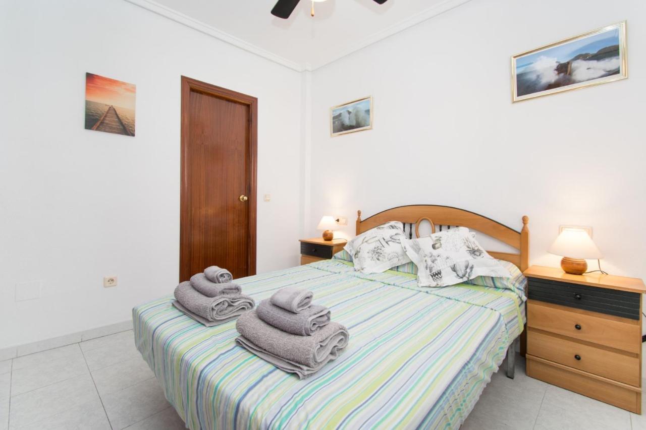 016 Happiness Apartment - Alicante Holiday Torrevieja Exteriér fotografie