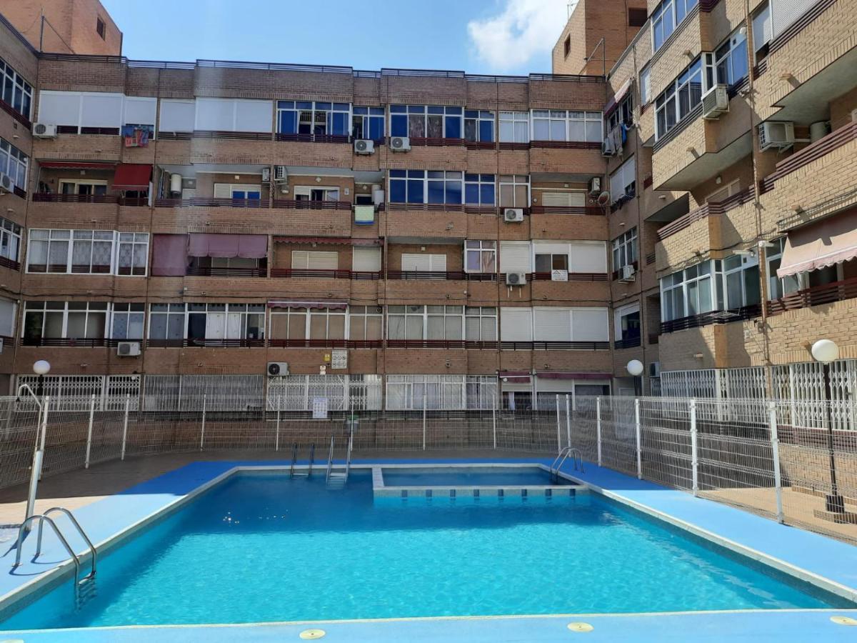 016 Happiness Apartment - Alicante Holiday Torrevieja Exteriér fotografie