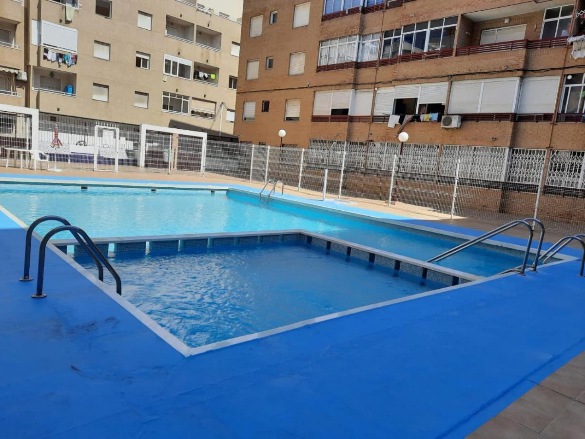 016 Happiness Apartment - Alicante Holiday Torrevieja Exteriér fotografie