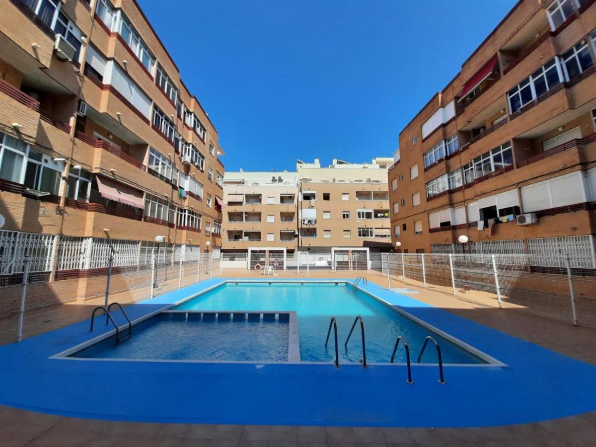 016 Happiness Apartment - Alicante Holiday Torrevieja Exteriér fotografie