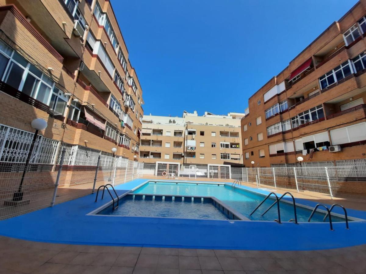 016 Happiness Apartment - Alicante Holiday Torrevieja Exteriér fotografie